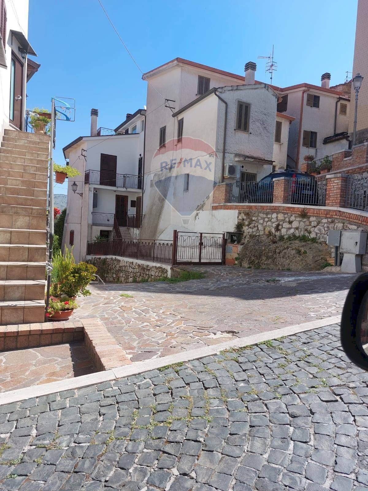 Edificio all\'aperto - Casa indipendente PIAZZA ARIA VECCHIA
10, Minturno - foto 2