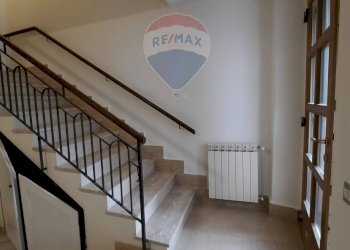 Scale - Casa indipendente PIAZZA  ARIA VECCHIA
 
10, Minturno - foto 17