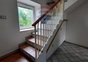 Scale - Casa indipendente PIAZZA  ARIA VECCHIA
 
10, Minturno - foto 24