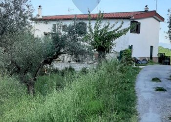 Giardino - Rustico via Santa Barbara, Minturno - foto 3