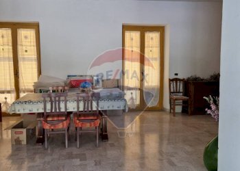 Sala da pranzo - Locale Commerciale Minturno - foto 4