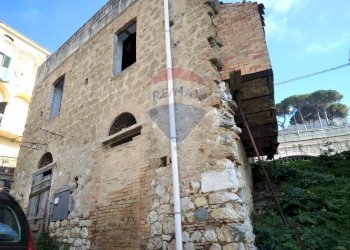 Edificio all\'aperto - Casa indipendente Minturno - foto 3