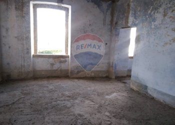 Stanza vuota - Casa indipendente Minturno - foto 8