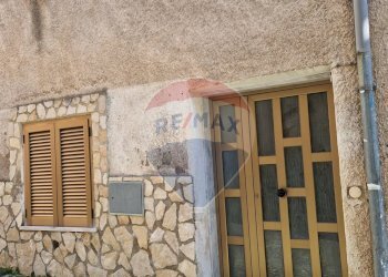 Edificio all\'aperto - Casa semi indipendente Minturno - foto 2