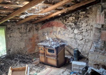 Stanza vuota - Casa semi indipendente Minturno - foto 29