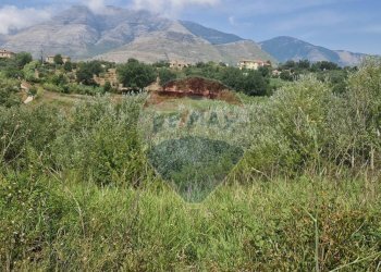 Vista delle montagne - Terreno agricolo Minturno - foto 12