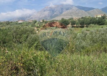 Vista delle montagne - Terreno agricolo Minturno - foto 14