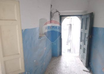 Stanza vuota - Appartamento Santi Cosma e Damiano - foto 4