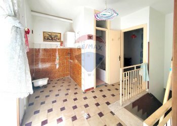 Hall / corridoio - Quadrilocale vico dario
 
33, Minturno - foto 1