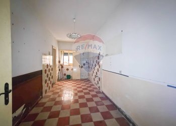 Hall / corridoio - Quadrilocale vico dario
 
33, Minturno - foto 4