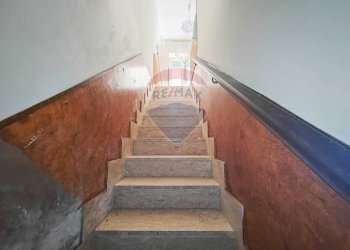 Scale - Quadrilocale vico dario
 
33, Minturno - foto 6