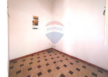 Stanza vuota - Quadrilocale vico dario
 
33, Minturno - foto 15