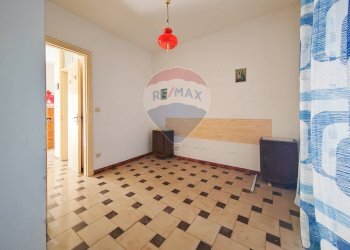 Stanza vuota - Quadrilocale vico dario
 
33, Minturno - foto 17