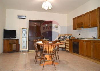 Cucina - Casa indipendente Minturno - foto 3