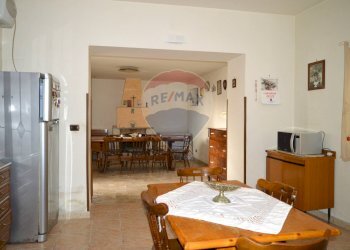Sala da pranzo - Casa indipendente Minturno - foto 9