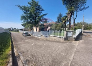 Non correlato - Villa Sessa Aurunca - foto 5