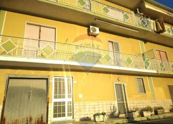 Edificio all\'aperto - Casa indipendente Castelforte - foto 3