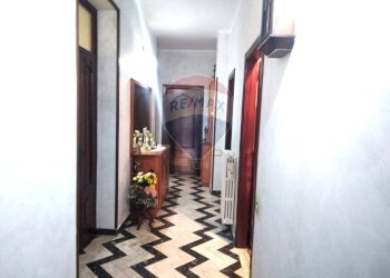 Hall / corridoio - Casa indipendente Castelforte - foto 17