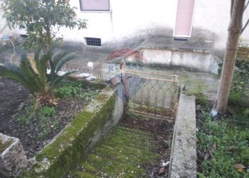 Giardino - Casa indipendente Castelforte - foto 30