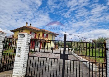 Casa all\'aperto - Casa indipendente via Filieri
 
338, Sant'Elia Fiumerapido - foto 1