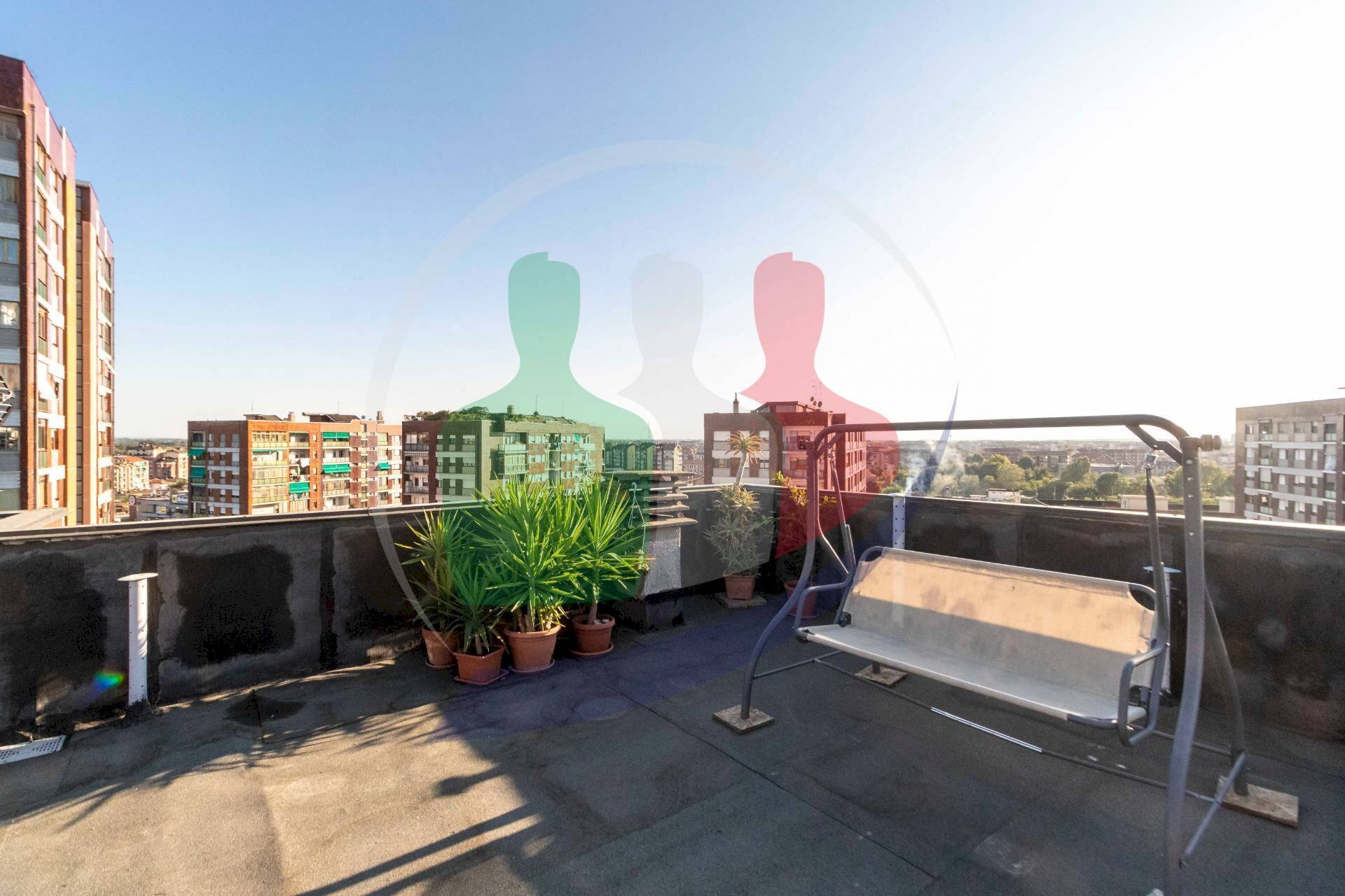 Foto 1 - Trilocale corso trieste
 
31, Moncalieri - foto 1