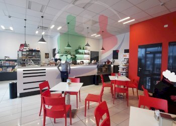 Foto 1 - Cafeteria - Cold Bar Via Buschetti
 
4, Chieri - photo 1