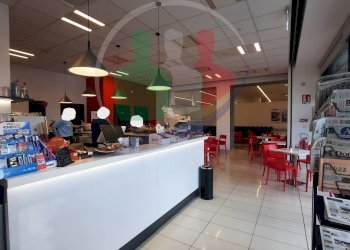 Foto 6 - Cafeteria - Cold Bar Via Buschetti
 
4, Chieri - photo 6