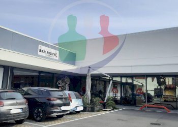 Foto 27 - Cafeteria - Cold Bar Via Buschetti
 
4, Chieri - photo 27