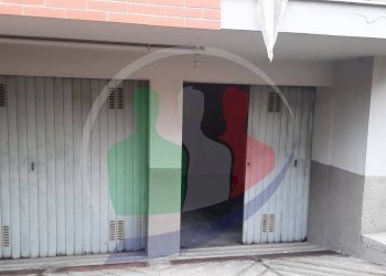 Foto 1 - Box Via Pastrengo
 
126, Moncalieri - foto 1