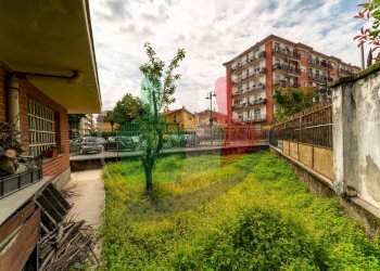 Foto 5 - Magazzino Via San Francesco D'Assisi
 
73, Nichelino - foto 5