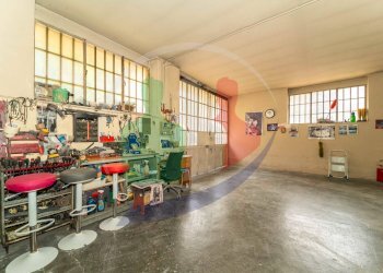 Foto 9 - Magazzino Via San Francesco D'Assisi
 
73, Nichelino - foto 9