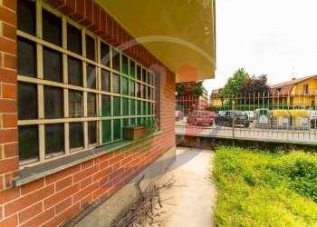 Foto 24 - Magazzino Via San Francesco D'Assisi
 
73, Nichelino - foto 24