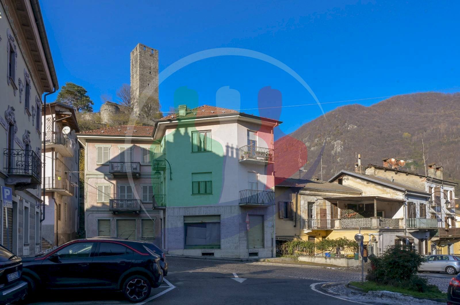 Foto 1 - Negozio Piazza  Europa
 
12, Pont-Canavese - foto 1