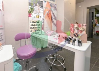 Foto 6 - Negozio Piazza Europa
12, Pont-Canavese - foto 6