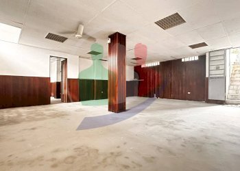 Foto 1 - Magazzino Via Baracca
 
20, Moncalieri - foto 1