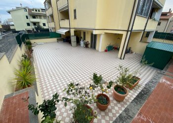 Foto 2 - Bilocale via dei fiori
 
53, Santa Marinella - foto 2