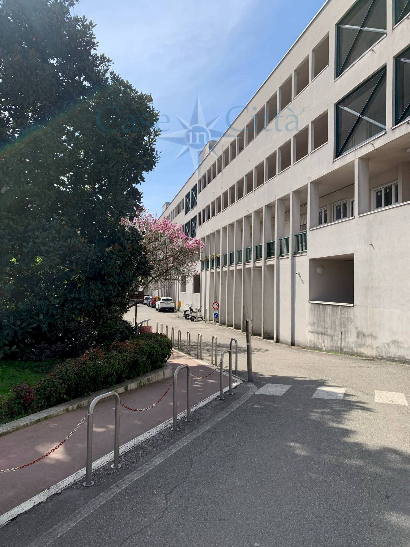 Foto 2 - Box Via Enrico Falk
 
53, Milano - photo 2