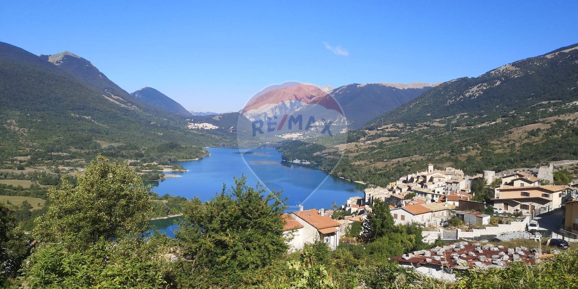 Vista delle montagne - Terreno agricolo via Rione Orientale, Barrea - foto 2
