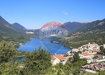 Vista delle montagne - Terreno agricolo via Rione Orientale, Barrea - foto 2