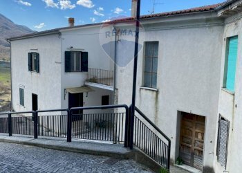 Casa all\'aperto - Casa indipendente Via Vico Olmo
 
snc, Colli a Volturno - foto 7