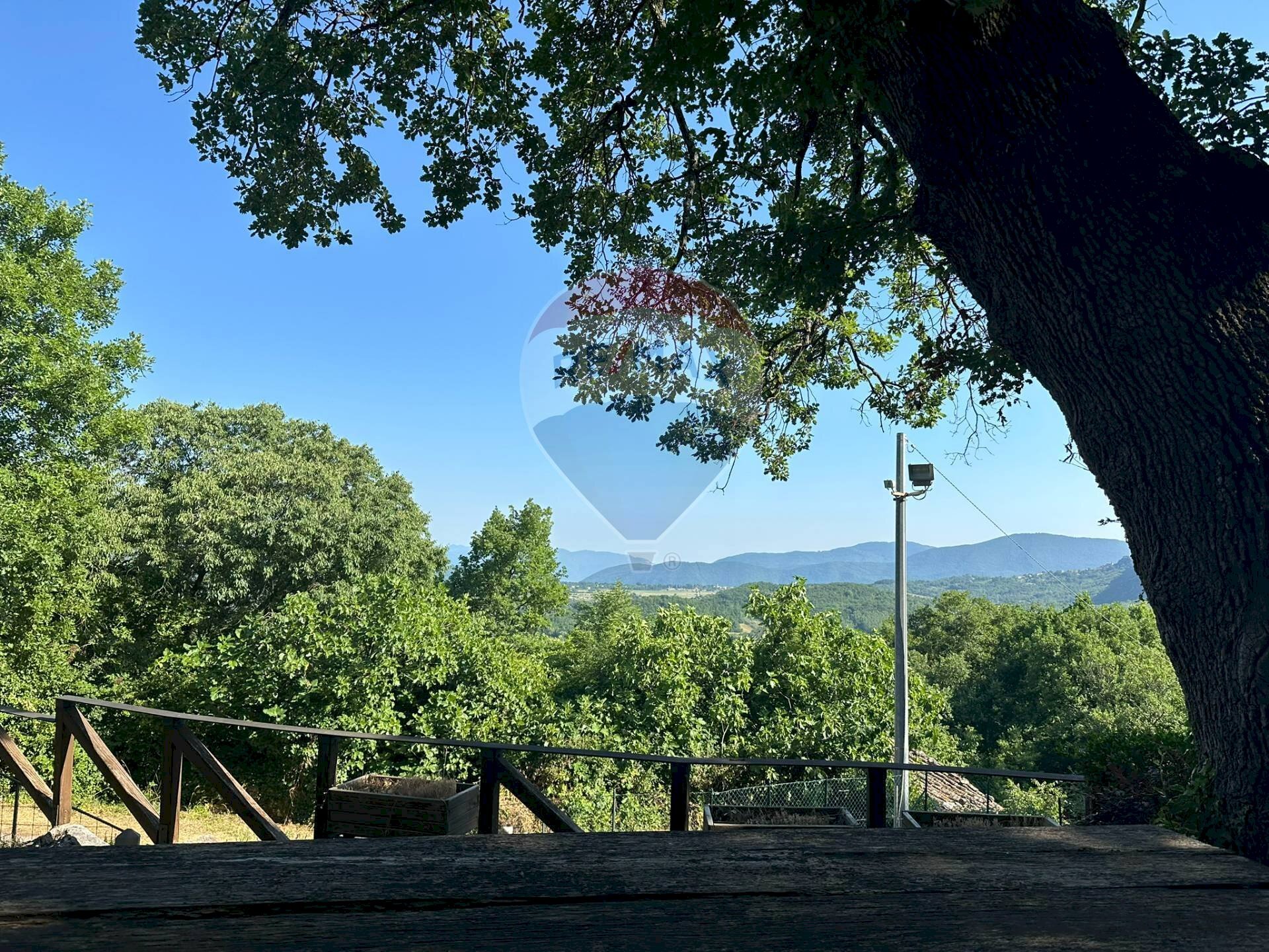 Vista delle montagne - Rustico Campo
 
snc, Castel San Vincenzo - foto 3