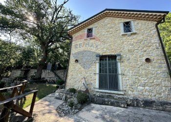 Casa all\'aperto - Rustico Campo
 
snc, Castel San Vincenzo - foto 5