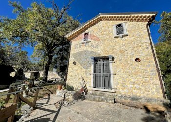 Casa all\'aperto - Rustico Campo
 
snc, Castel San Vincenzo - foto 53