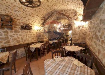 Cantina - Hotel Villetta Barrea - foto 2