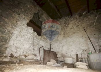 Stanza vuota - Rustico Via San Francesco
 
snc, Barrea - foto 25