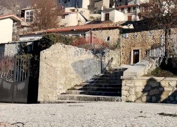 Edificio all\'aperto - Rustico Via Tricaglia, Barrea - foto 6