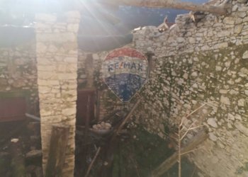 Vista delle montagne - Rustico Via Tricaglia, Barrea - foto 12