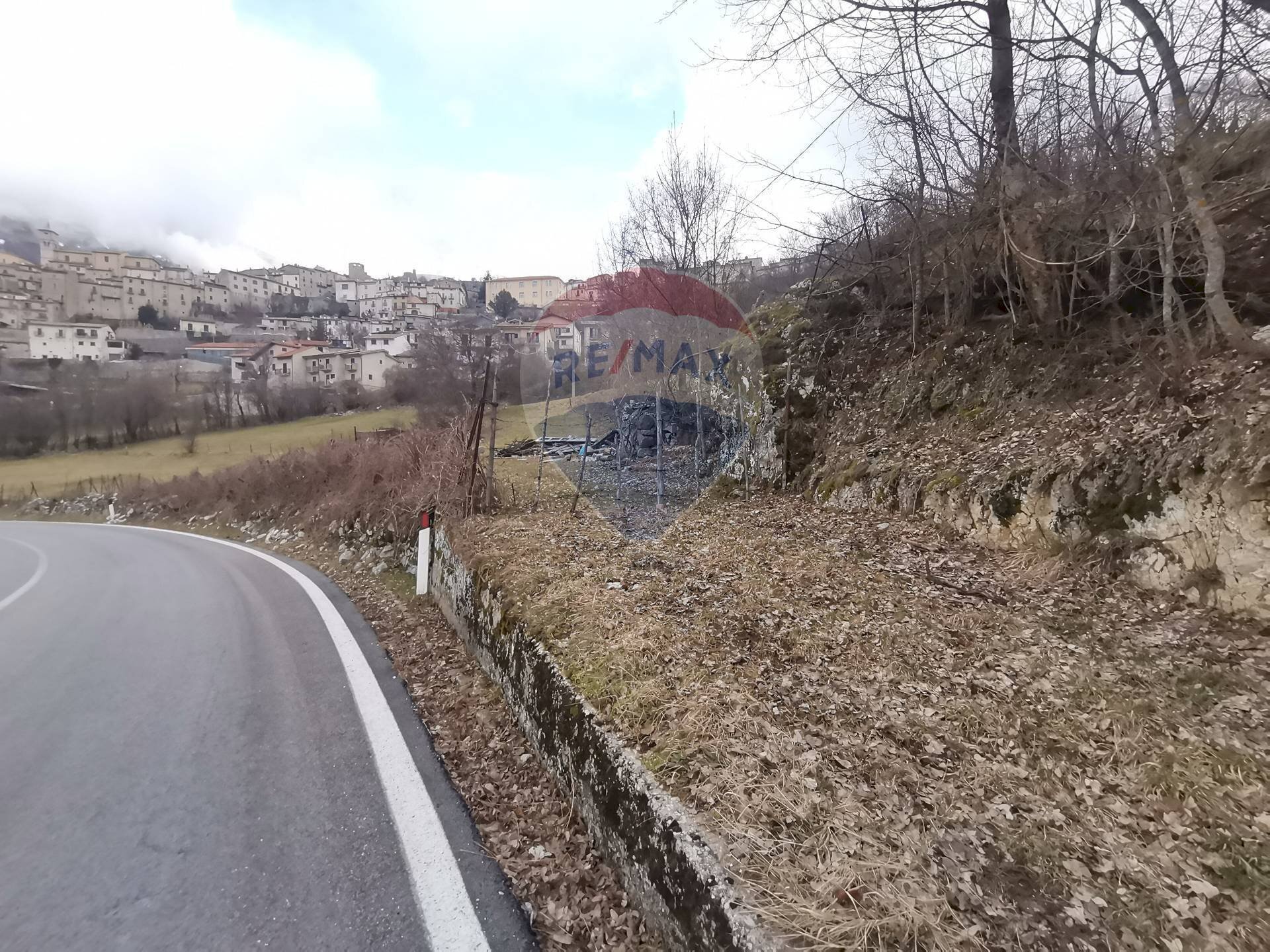 Non correlato - Terreno edificabile Via Sarentina, Barrea - foto 3