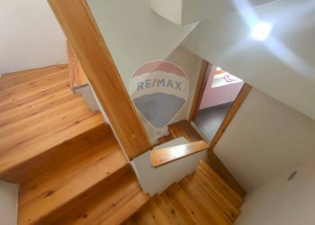 Scale - Trilocale Via Caracena
 
45, Villetta Barrea - foto 15