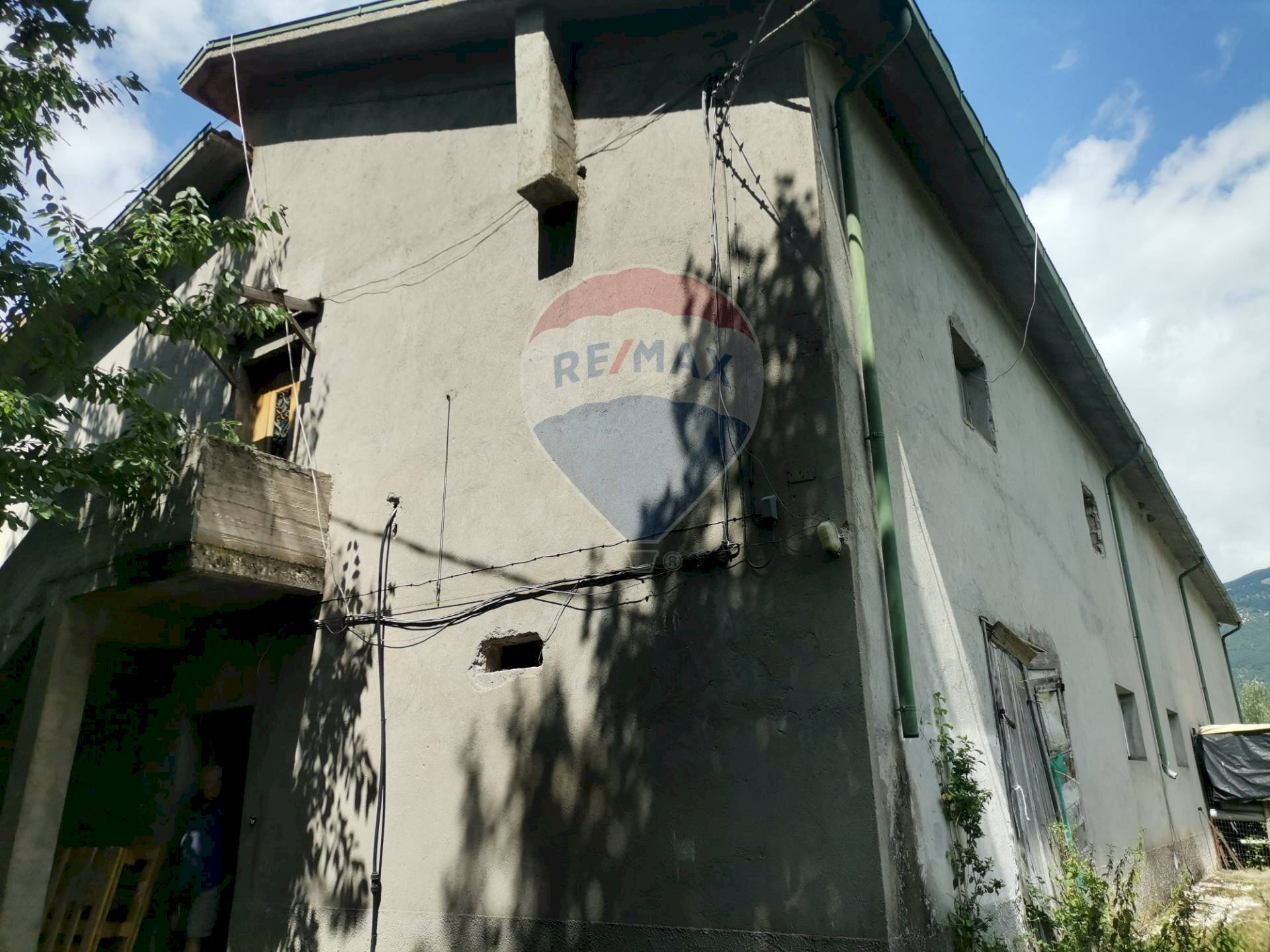 Edificio all\'aperto - Rustico Località Bella Veduta
 
1, Barrea - foto 3